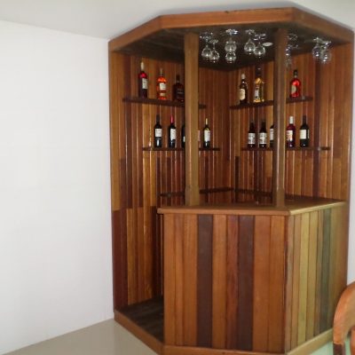 Bar 1